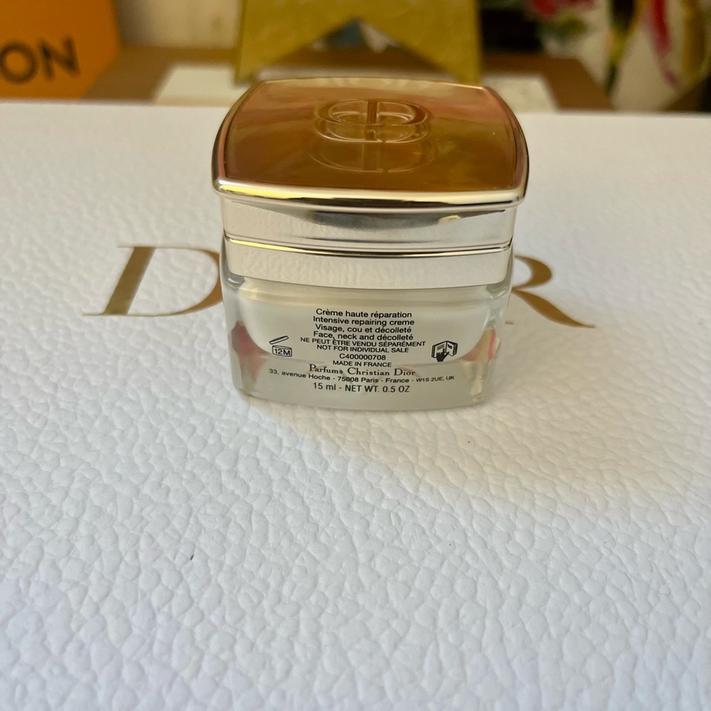 NIB Dior prestige bundle for face - Picture 4 of 10